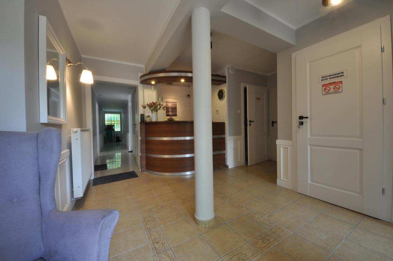 Ambasador Villa Mielno  Bagian luar foto