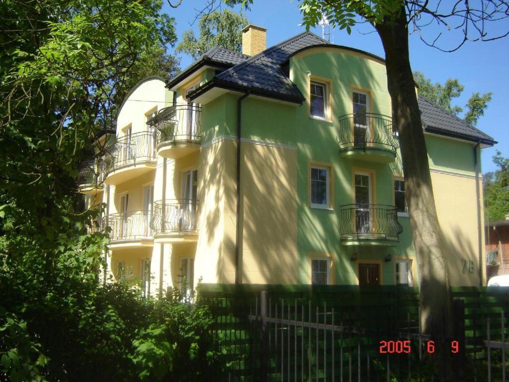 Ambasador Villa Mielno  Bagian luar foto